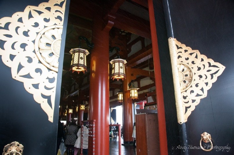 The entrance way into this temple showing the gilded interior.