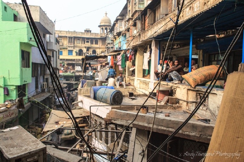 Overlooking the top level of the Old Delhi wholesale spice market.